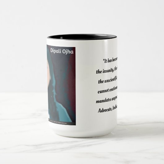 Dipali Ojha Mug par RoseWrites (Centre)