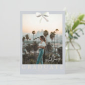 Diploma aankondiging met witte strik en prieel mot (Staand voorkant)