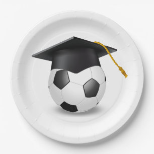 Diploma hoed op een voetbal papieren bordje