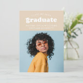 DIPLÔME RÉTRO MODERNE | INVITATION À LA DIPLÔME (Debout devant)