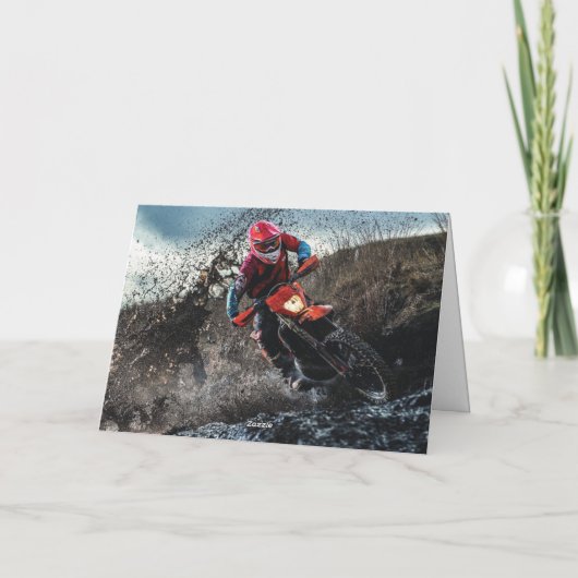 Dirte fietserrider gooit kussen kaart (Achterkant)