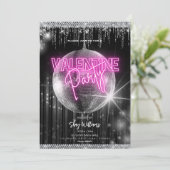 Disco Glam Valentine Party Invitation (Debout devant)