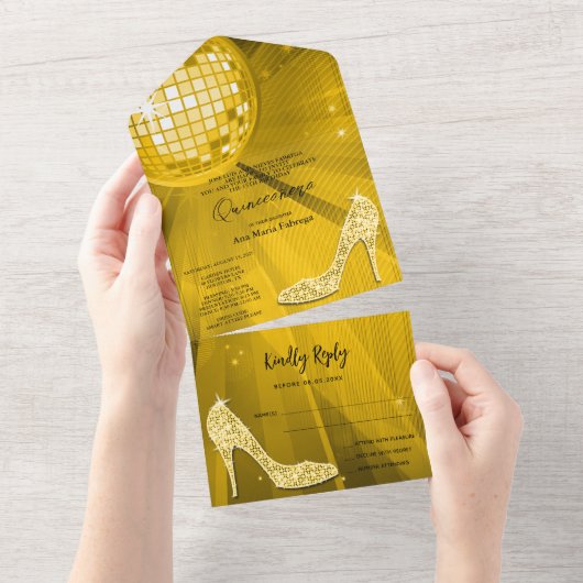 Discobal en hakken goud Quinceañera All In One Uitnodiging (Afscheurbaar)