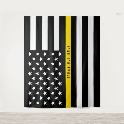 Dispatcher Thin Yellow Line American Flag Monogram Wandkleed (Voorkant)