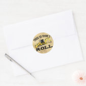 Dit is hoe ik rolt - backhoe ronde sticker (Envelop)