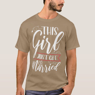 Dit meisje is net getrouwd met Bride1188 T-shirt