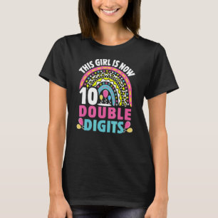 Dit meisje is nu 10 cijfers 10 jaar regenboog t-shirt