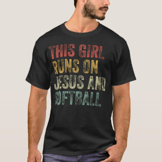 Dit meisje loopt op Jesus en softbal Christelijke T-shirt