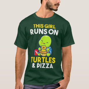 Dit meisje loopt op pizza en Turtles T-Shirt