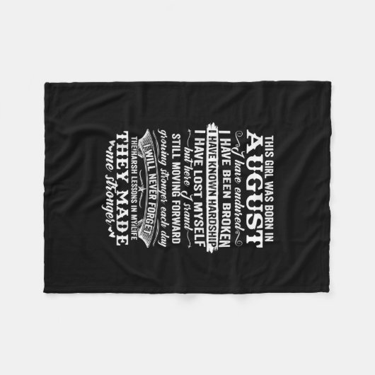 Dit meisje werd geboren in augustus 2010. fleece deken (Voorkant (Horizontaal))