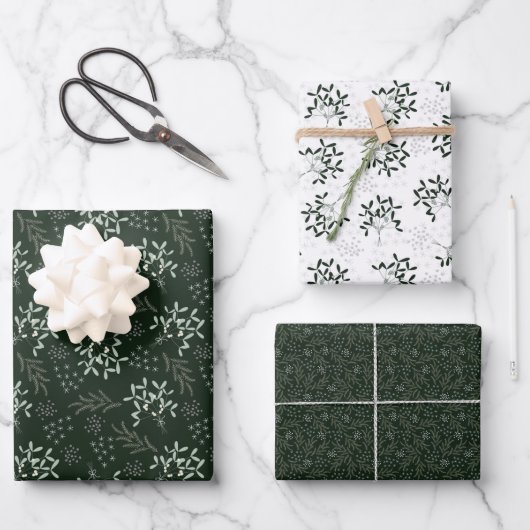 Ditsy Mistletoe Wrapping Paper (Voorkant)