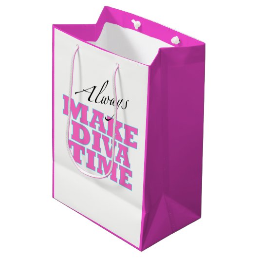 "Diva-tijd maken"/ Relax / Altijd! Medium Cadeauzakje (Voorkant Gekanteld)