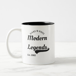 Divas-N-Rides Modern Legends T-shirt met korte mou Tweekleurige Koffiemok