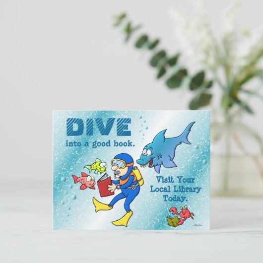 Dive in a Good Book Briefkaart (Staand voorkant)