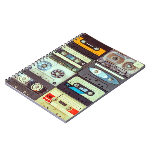 Diverse audiocassettes notitieboek (Linkerzijde)