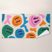 Diverses facettes colorées et fondantes souriantes (Serviette de bain)