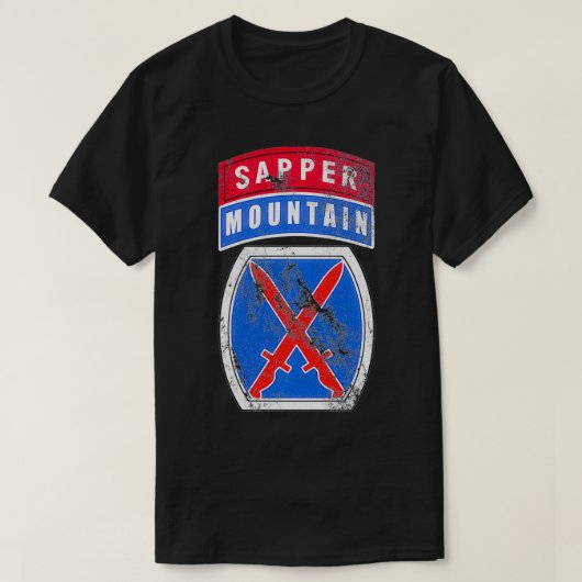 Divisie 10th Mountain (MTN) Patch Sapper Tab Dist T-shirt (Design voorkant)
