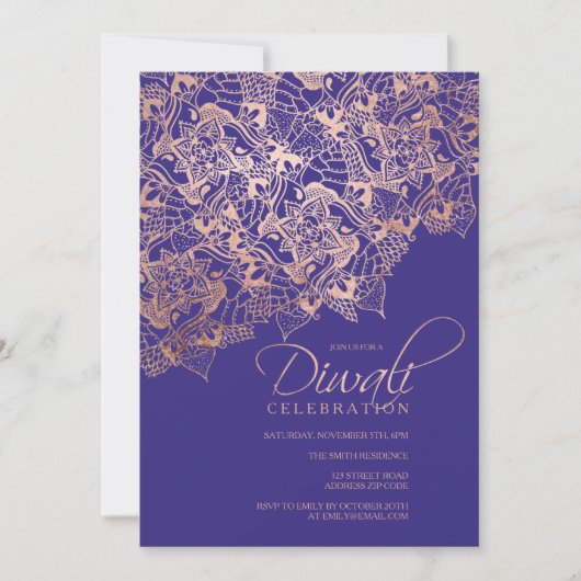 Diwali-typografie roos gouden mandala blauw paars kaart (Voorkant)