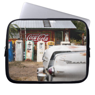 Dixon, New Mexico, Verenigde Staten. Oldtimer Laptop Sleeve