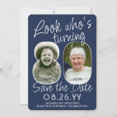 DIY Kleuren · Kijk Wie is 80 Verjaardagsfeest 2 Fo Save The Date (Voorkant)