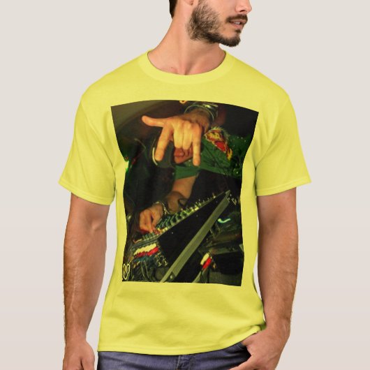 DJ ICEY T-SHIRT (Voorkant)