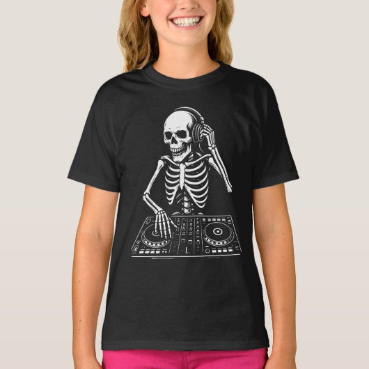 DJ Skeleton playing the live music T-shirt (Voorkant)