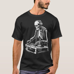 DJ Skeleton speelt de muziek T-shirt