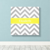 Dk Gray White LG Chevron Pineapple Naam Monogram Canvas Afdruk (Insitu (Houten vloer))