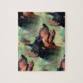 Doberman Pinscher in de Bossen Legpuzzel (Verticaal)