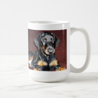Dobermann Pinscher Puppy Mok met Pose