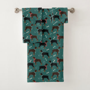Dobermans rouges et noirs dans Scarves Motif d'hiv