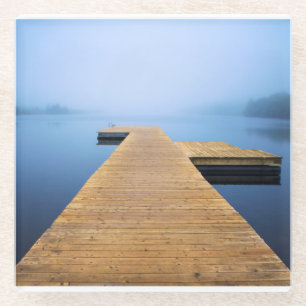Dock op het meer glazen onderzetter