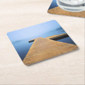 Dock op het meer vierkante kartonnen onderzetter (Schuin)