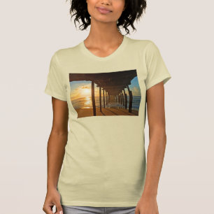Dock op zonsopgang  t-shirt