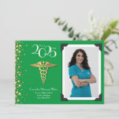 Docteur Gold Graduation Faire-part Green (Debout devant)