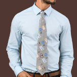 Docteur / Profession infirmière papa Cravate<br><div class="desc">La cravate masculine présente un motif distingué inspiré par l'équipement du médecin, ce qui en fait un don réfléchi à présenter à un père, un grand-père ou un oncle qui travaille ou a travaillé comme médecin. La conception présente une variété de symboles et d'outils liés au médecin, tels que les...</div>