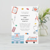 Doctor Scrubs Birthday Party Invitation (Debout devant)