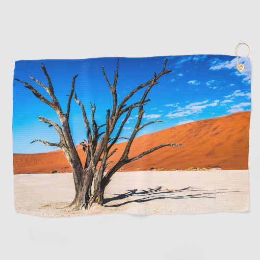 Dode boom in Deadvlei, Namibië Golfhanddoek (Horizontaal)