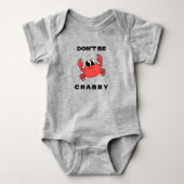 Doe niet zo gek | Grappige Red Crab Baby Bodysuit (Voorkant)