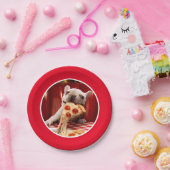 Dog Eating Pizza Slice Papieren Bordje (Feest)