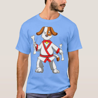 Dog in de vechtsport Karate met bot T-shirt