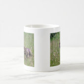 Dog in Tall Grass Koffiemok (Center)