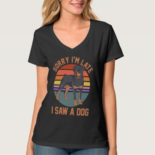 Dog mam pap Rottweiler Eigenaar Sorry dat ik laat T-shirt (Voorkant)
