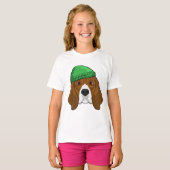 Dog met Beanie T-shirt (Voorkant volledig)