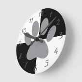 Dog Paw Print Zwart-wit Custom Ronde Klok (Hoek)