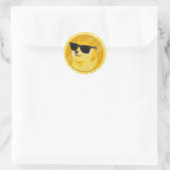 Dogecoin dans lunettes de soleil Sticker rond clas (Sac)