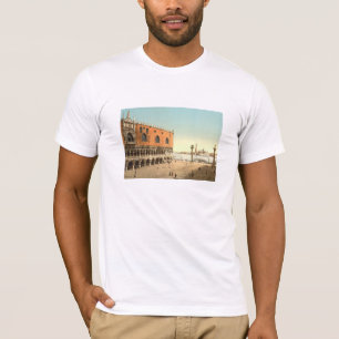 Doge's Palace en de Piazzetta, Venetië, Italië T-shirt
