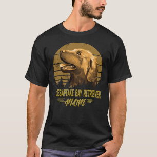 Dogs 365 Chesapeake Bay Retriever mam Dog Gift for T-shirt