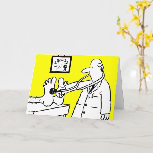 Dokter met stethoscoop. Kaart voor een dokter. (Gele Bloem)