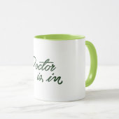 Dokter zit in medische woordspeling grappige mok (Voorkant rechts)